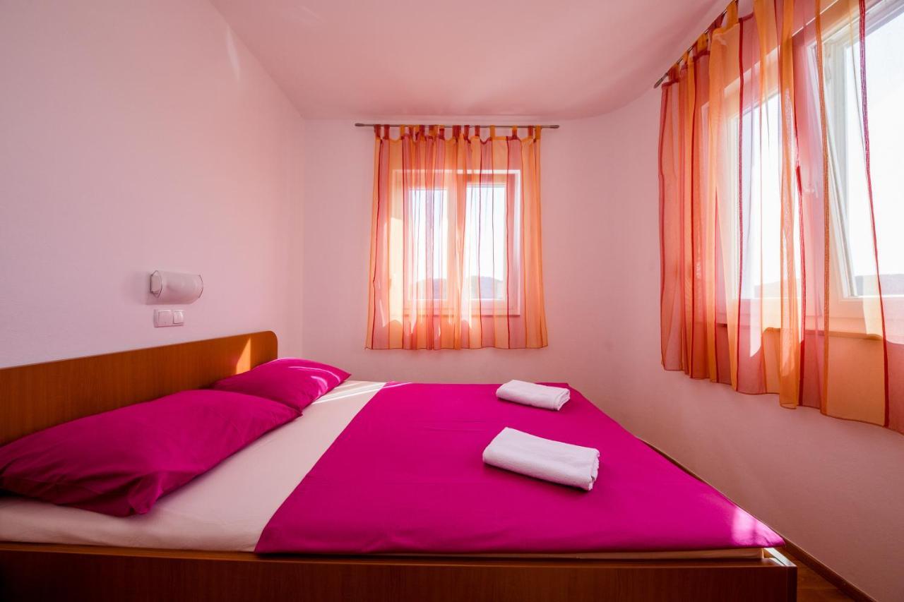 Zeljko Apartmani Lopar Ngoại thất bức ảnh