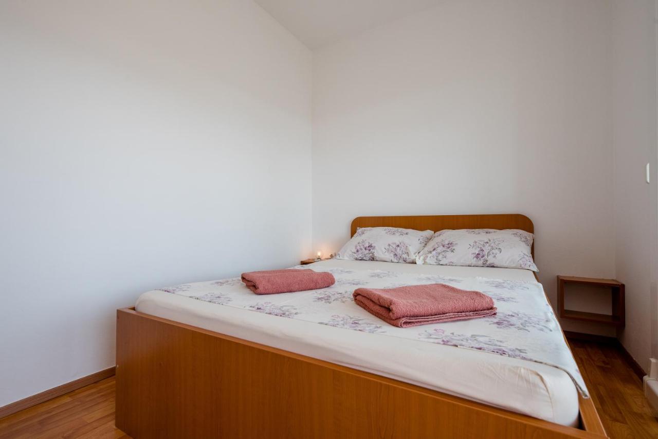 Zeljko Apartmani Lopar Ngoại thất bức ảnh