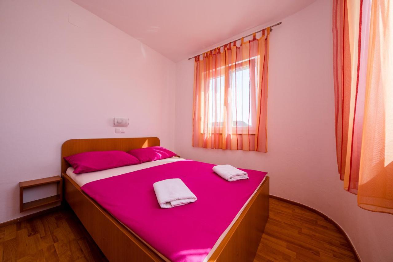 Zeljko Apartmani Lopar Ngoại thất bức ảnh